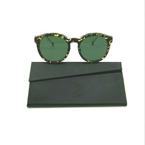 Christian Dior Blossom Sunglasses Tortoise Frames OS‎